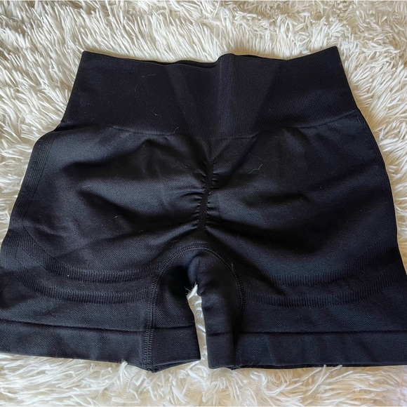 OQQ Workout High Waist Butt Lifting Exercise Shorts Pants - Picture 2 of 2